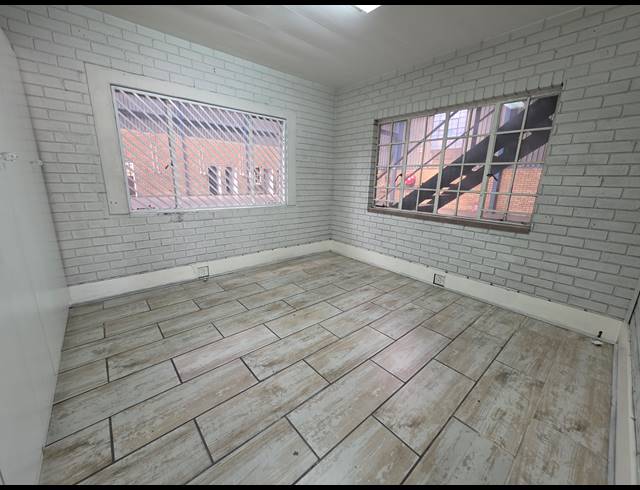 546M² WAREHOUSE TO LET IN WADEVILLE